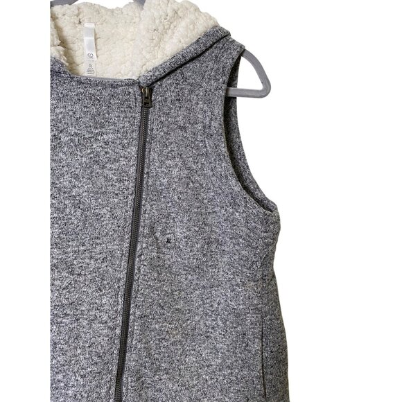 Unbranded Womens XL Gray Vest Sleeveless Hooded Sherpa Lined Zip Front Cozy NEW - Picture 9 of 16